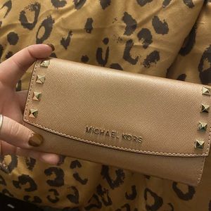 Michael Kors wallet